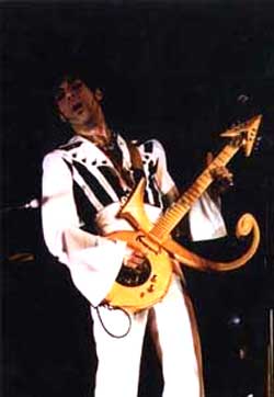 Prince �� ����� ������������ �������, ���������� �����-�� ������ J.